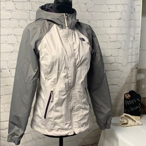North face Women’s light jacket